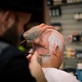 Straight Razor Head Shave