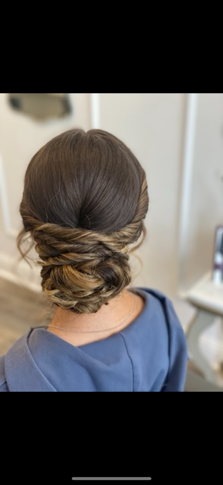 Updo W/ Blowout