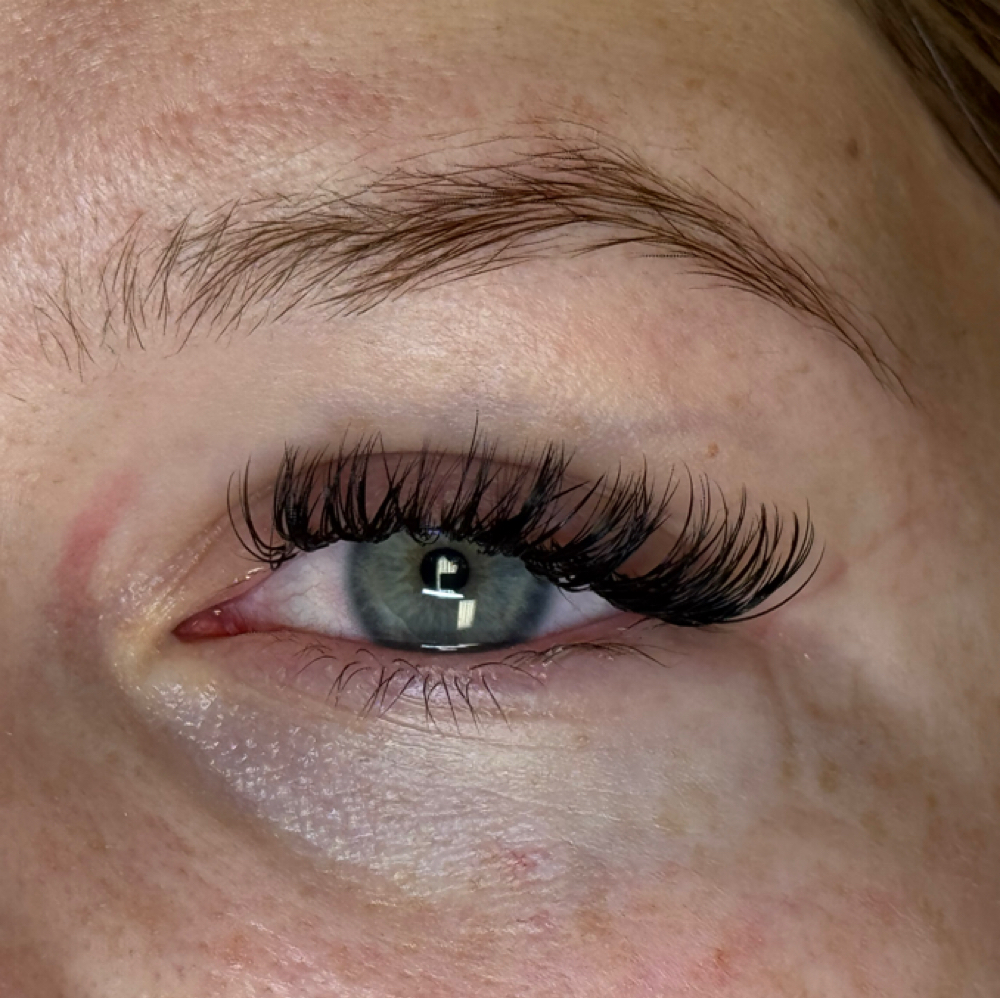 Wet Set Lash Extensions Full Set at Graceful Glow Aesthetics in paducah, KY