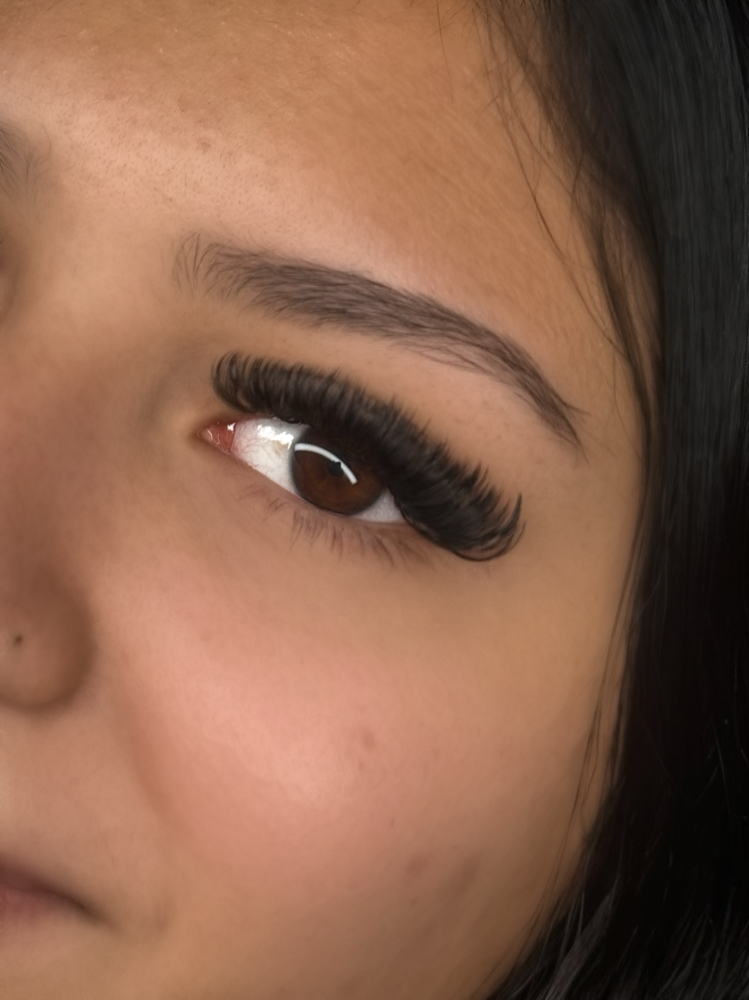 2 Week Volume Lash Fill at Dreamy Eyes And Skin in Palm Springs, FL