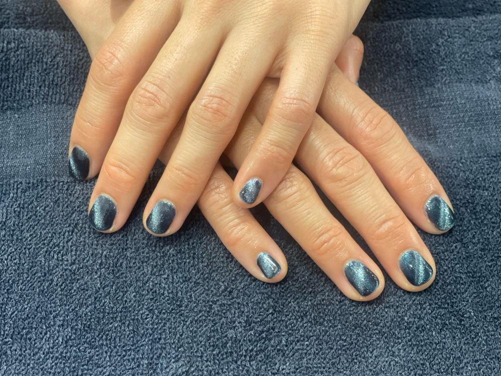 Gel Polish Removal at Fresh Coat Nail Studio in Medina, OH