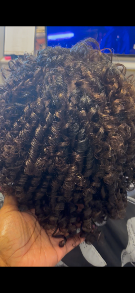 Rod Set at 360 Beauty Lounge in Fredericksburg, VA