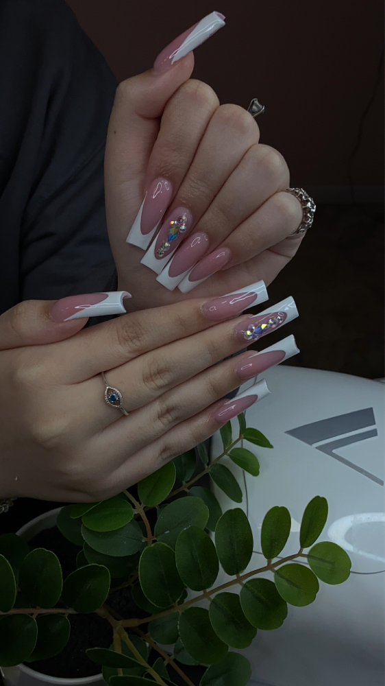 French Tip