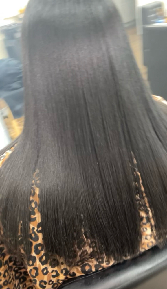 Silk Press (Bra Length)