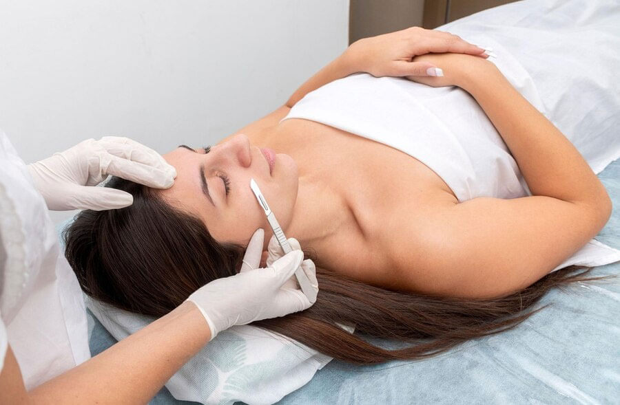 Dermaplaning Facial