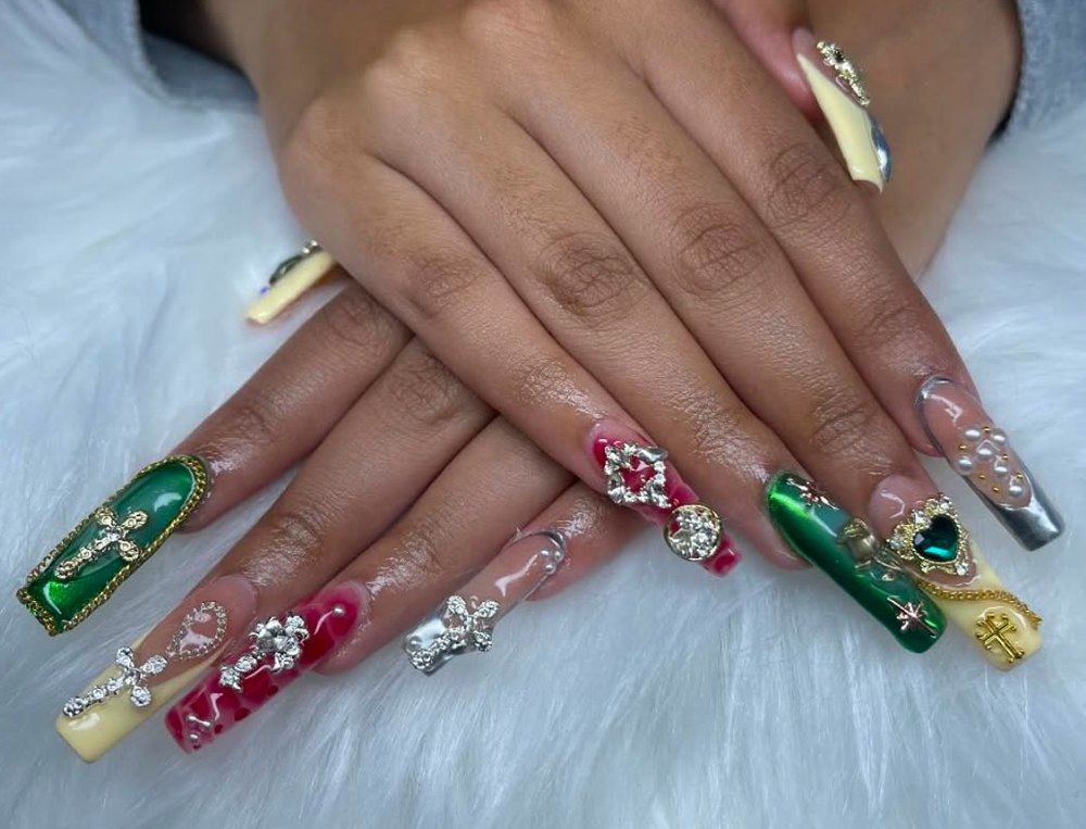 Nail Art - Detailed