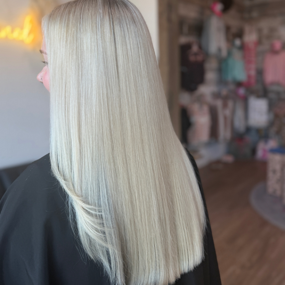 Full Highlight at Unchained Salon in BURLESON, TX