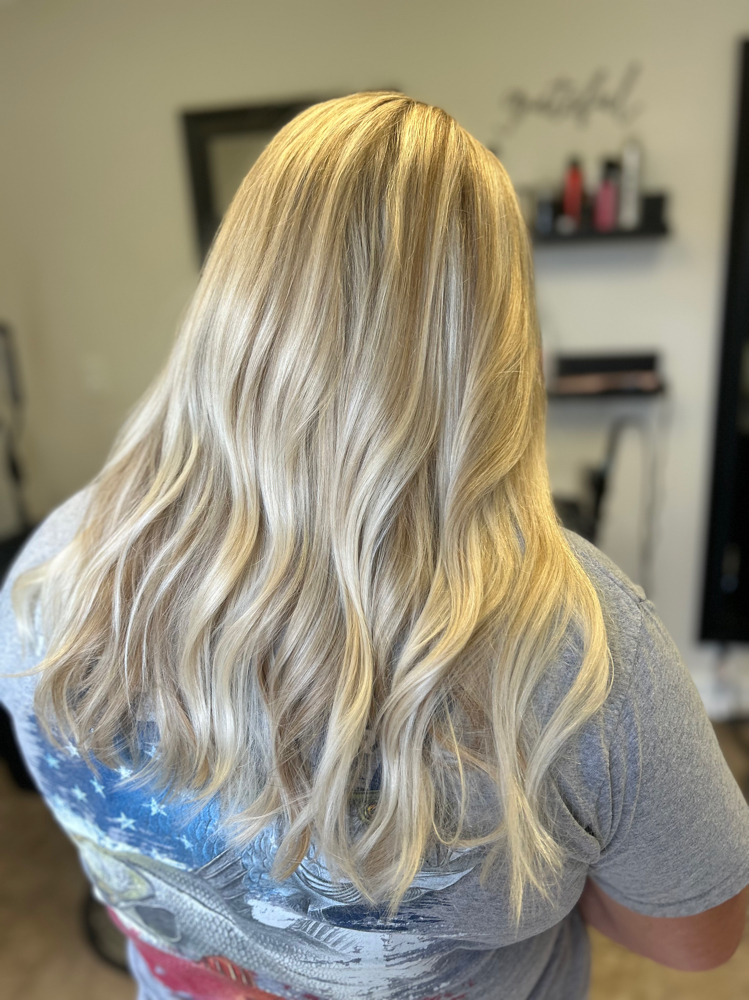 Wash + Blowdry + Style