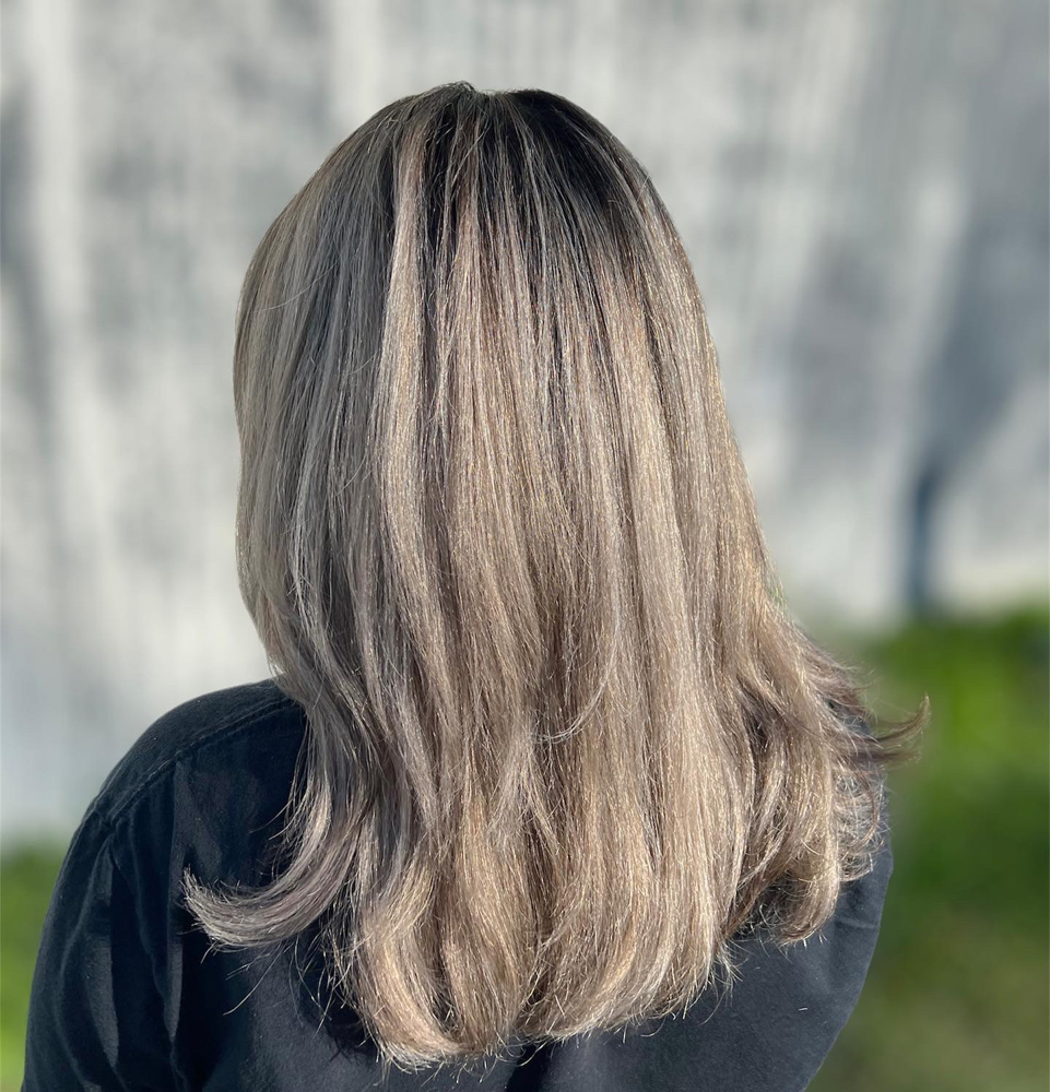 Shampoo & Style