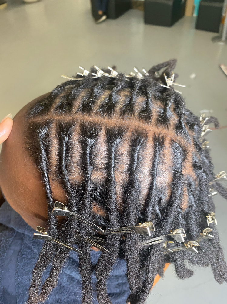Retwisted Loc Maint (Med/AbvShldrs)