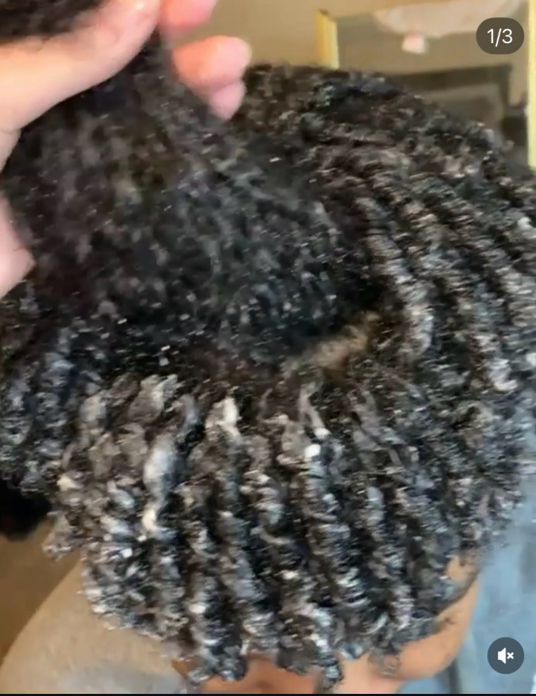 Finger/Comb Curls 🌪️ at Ultra Touch in Cleveland, OH