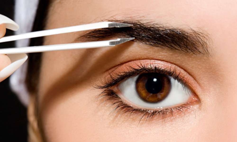 Brows Shaping