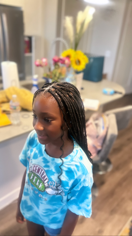 Kid Medium Traditional Box Braids