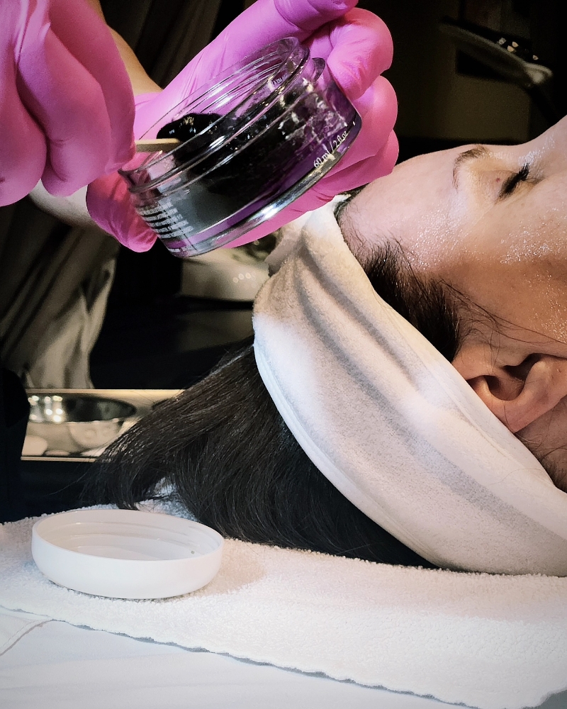 The Glow N Go Facial