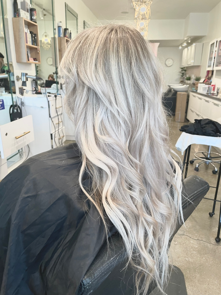 Blonde Refresh (partial blonding)