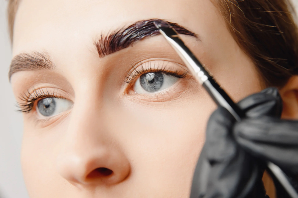 Eye Brow Tint