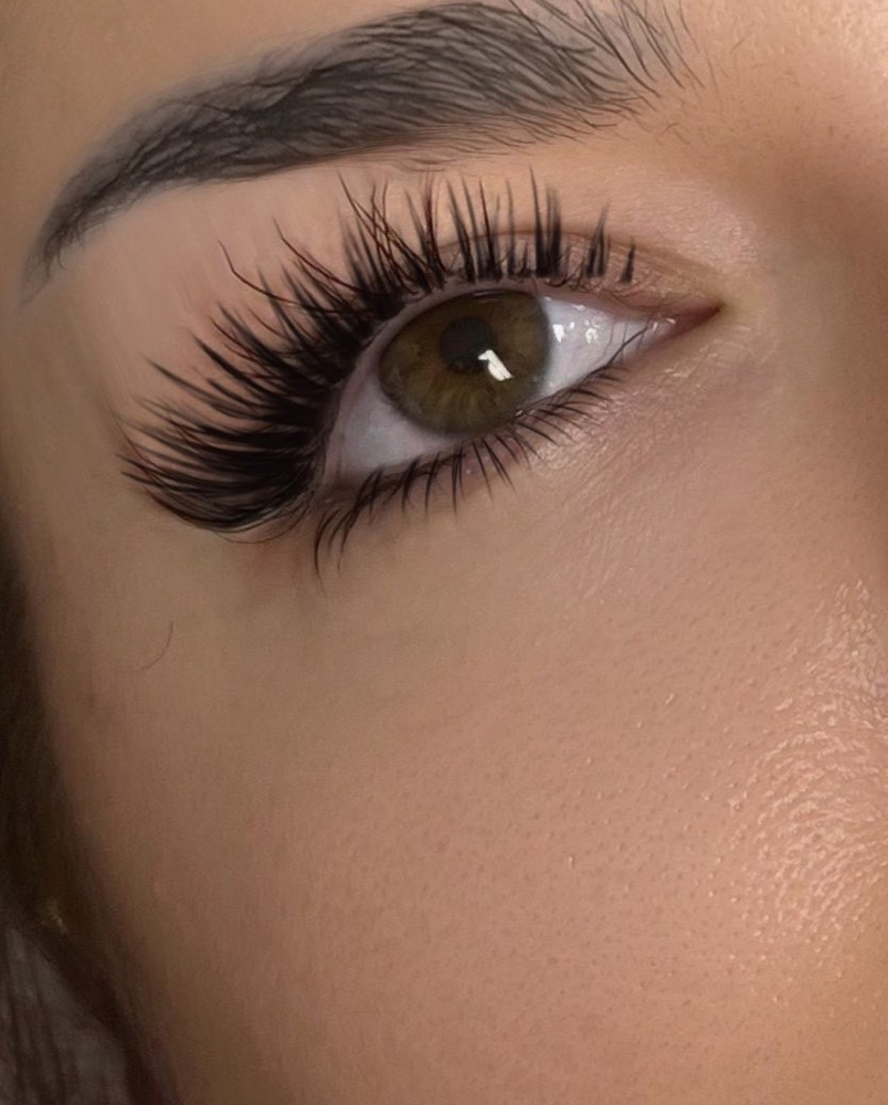 Lash Lift And Tint