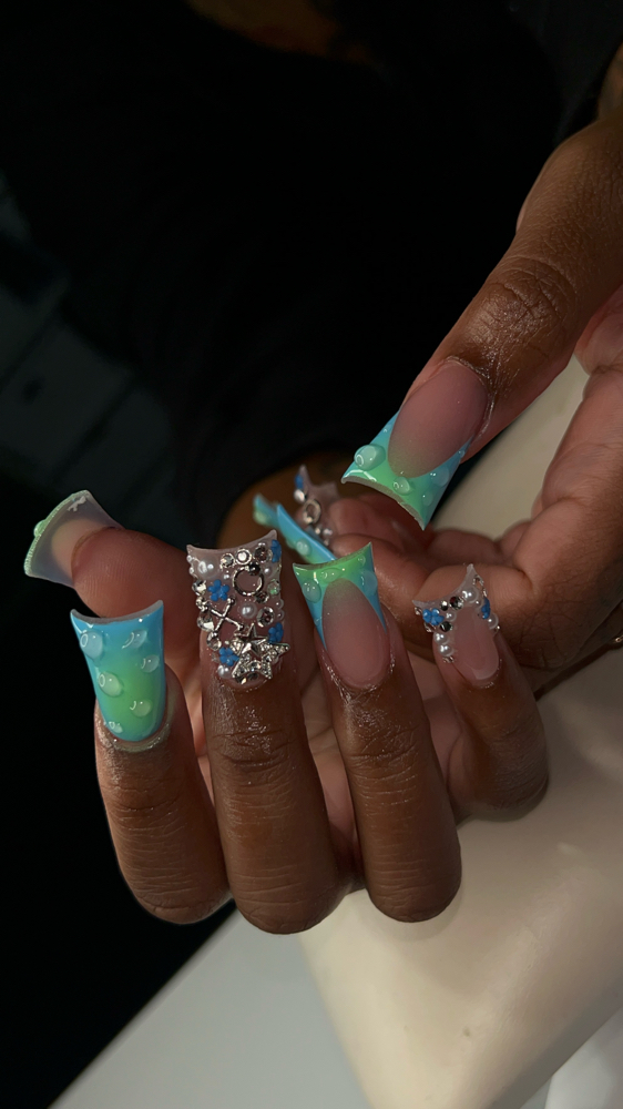 Duck Nails