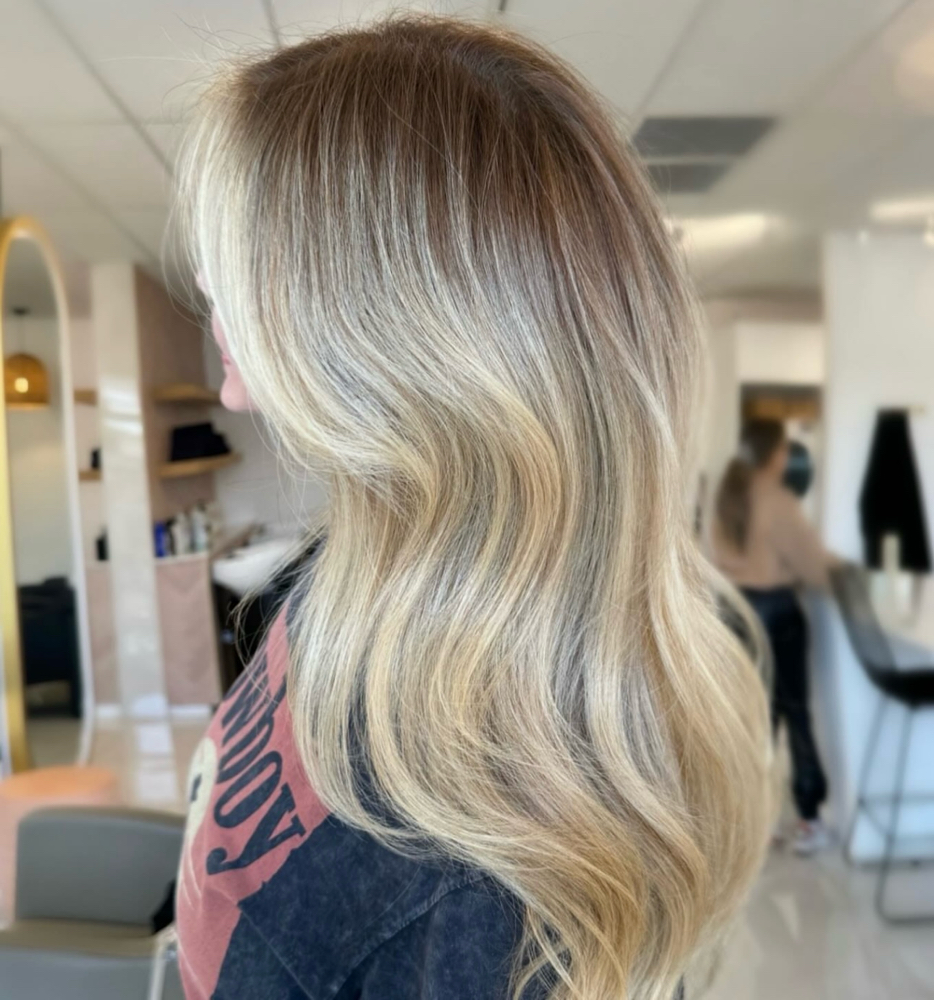 Partial Highlight, Haircut and Blowdry