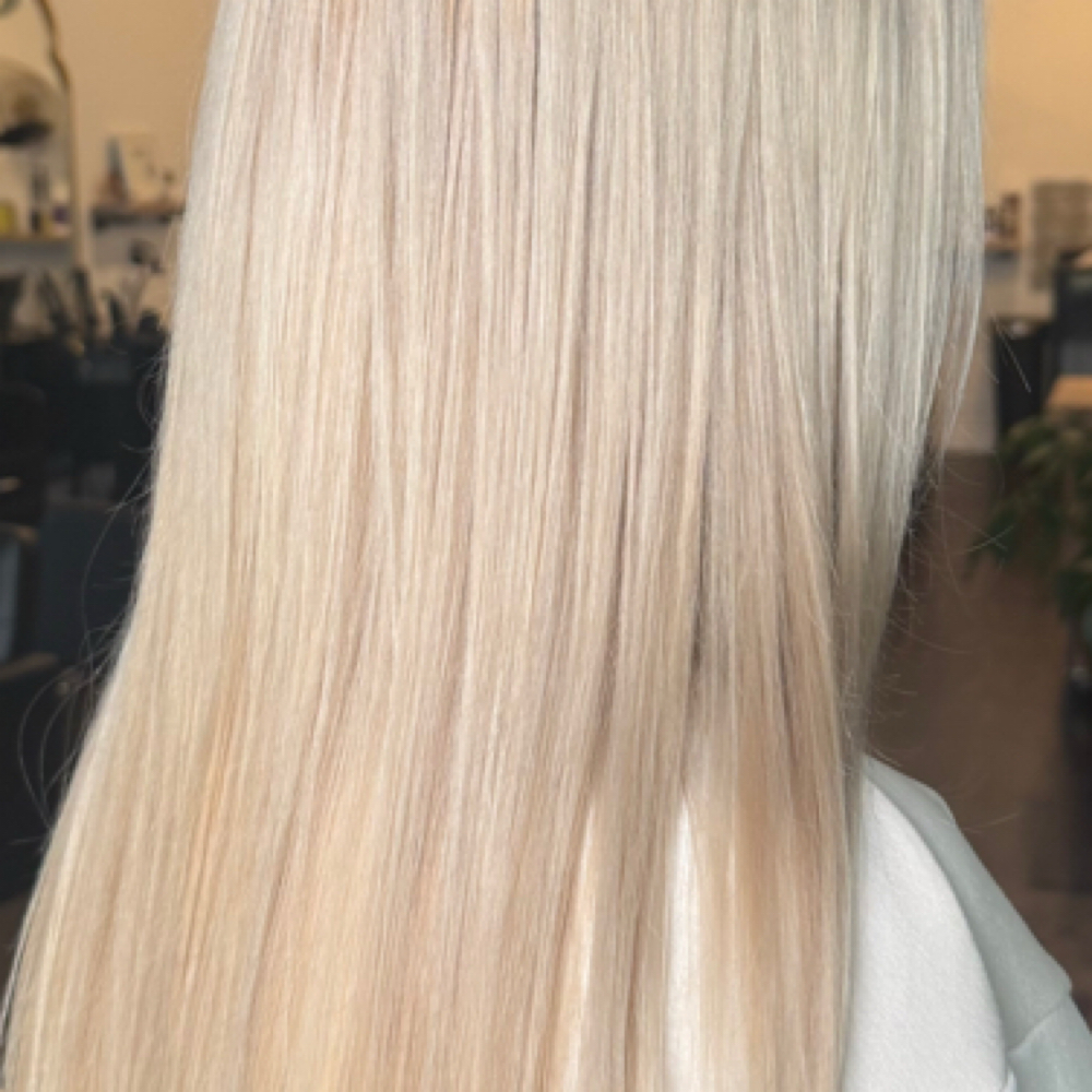 Platinum Card at styled_by__em in Dayton, TX