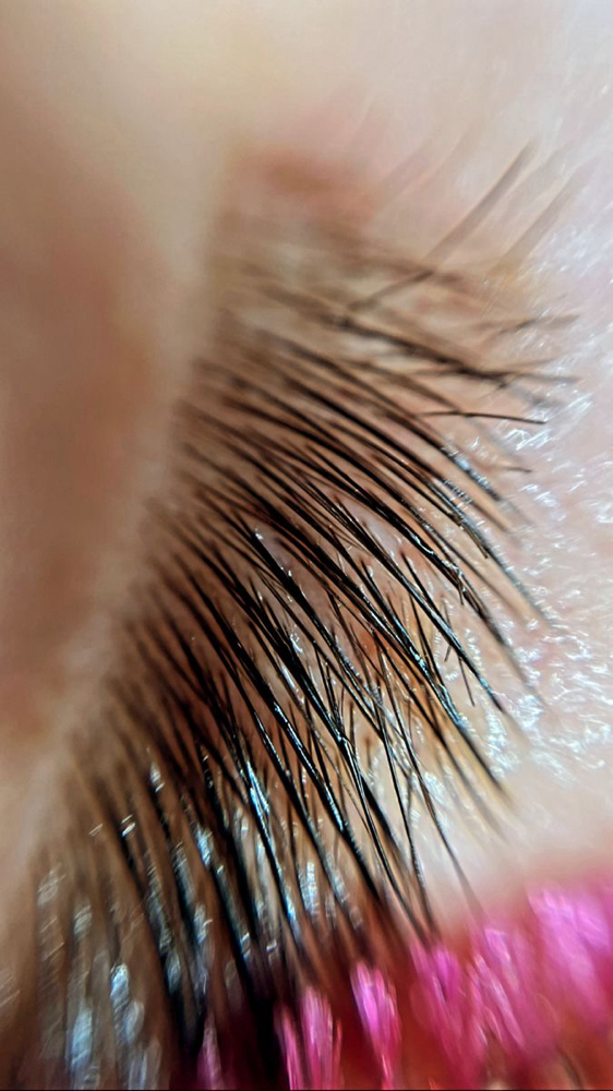 Brow Wax at Breezy Lovell in Stigler, OK