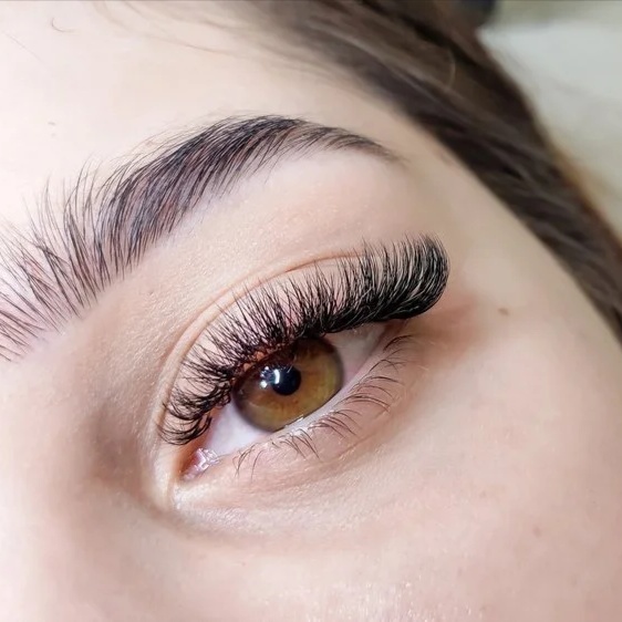 Hybrid (full set) at AURA Lash Lounge in Granbury, TX