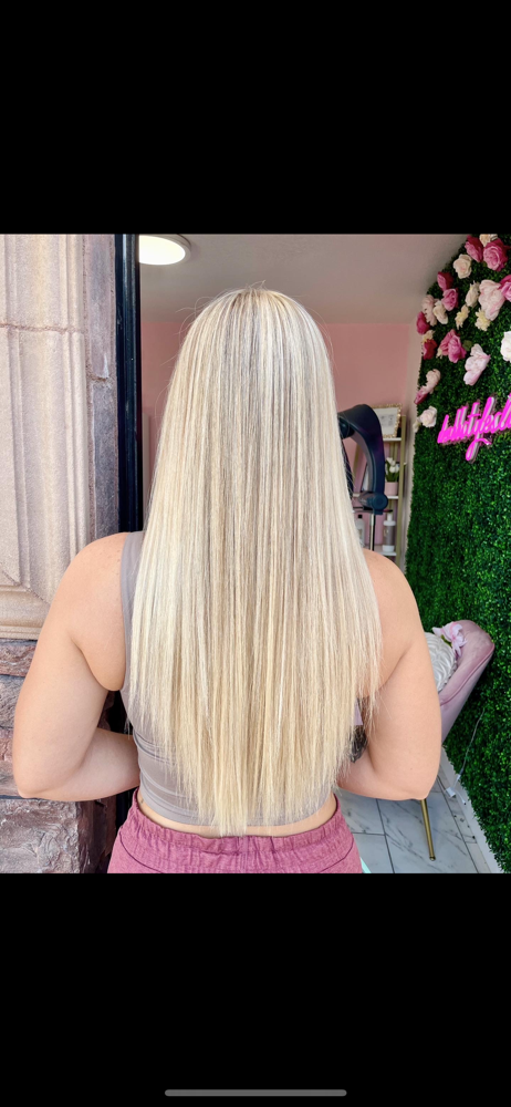 Full Blonde Babylight/Ombre at Dreahhstyleslv in Las Vegas, NV