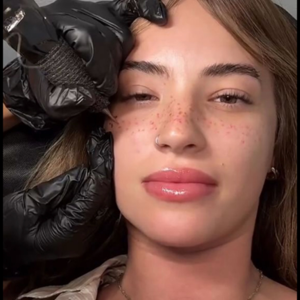 Freckles at The Blush Lounge in 37601