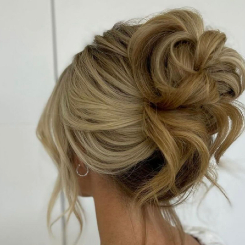 Bridal Hair Pretrial/Wedding Day