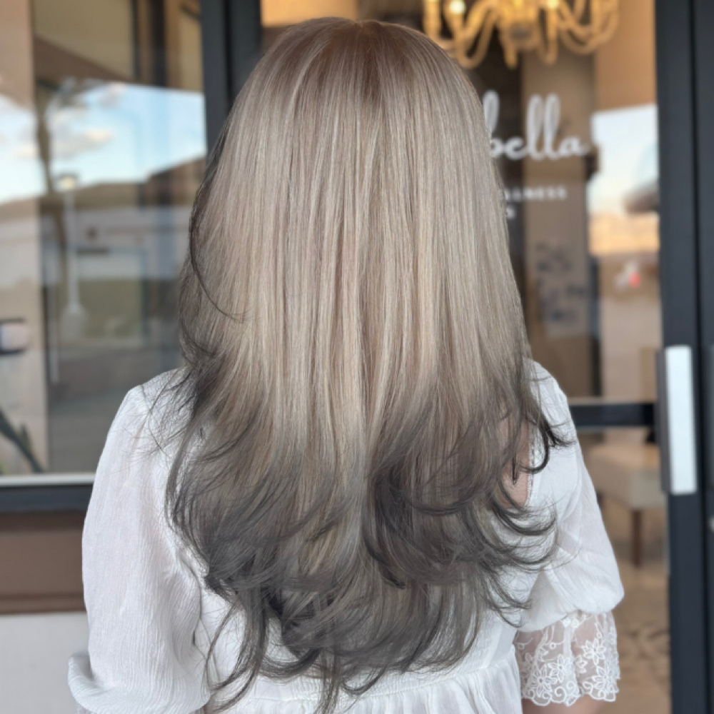 Fashion Lights at Mad Beauty Studio in Rancho Mirage, CA