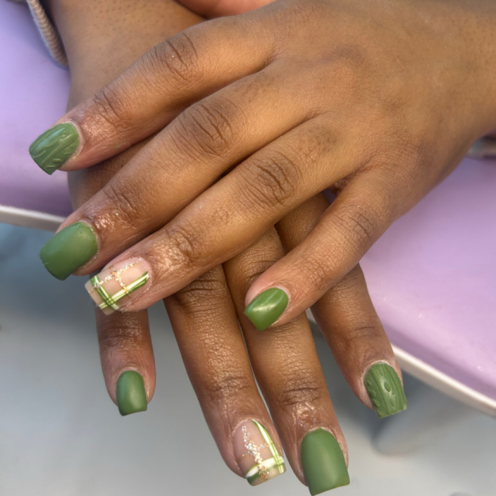 Overlay at AshNail3dit (DNA) in Indianapolis, IN