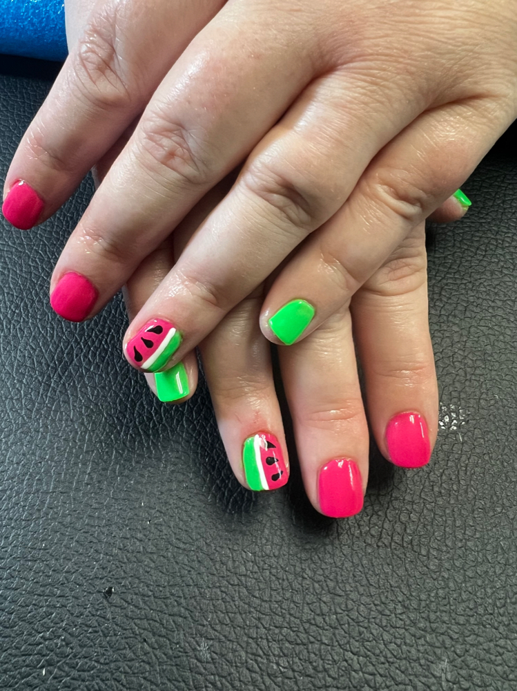 Shellac Gel Polish Manicure