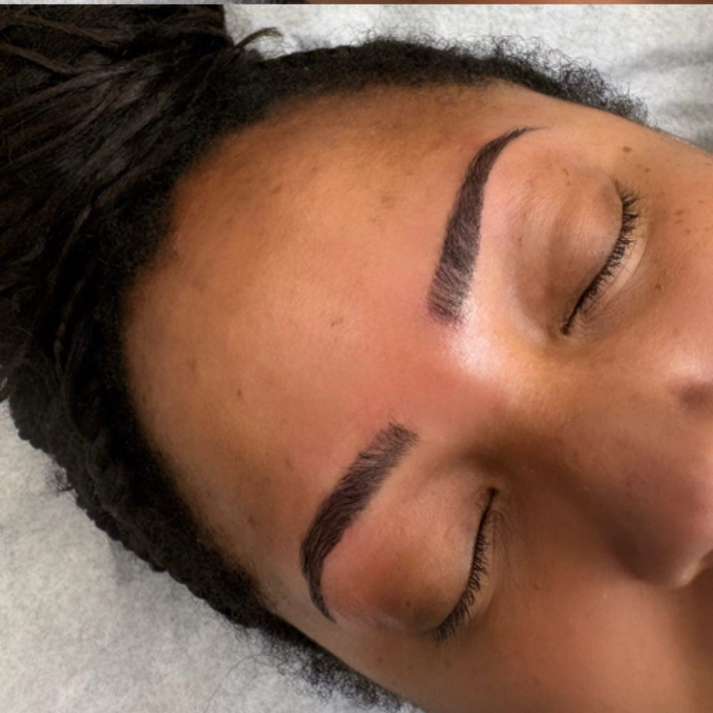 Hybrid Eyebrow Stain at Smooth Lab • Brazilian Wax and Sugaring Salon in Gainesville, VA
