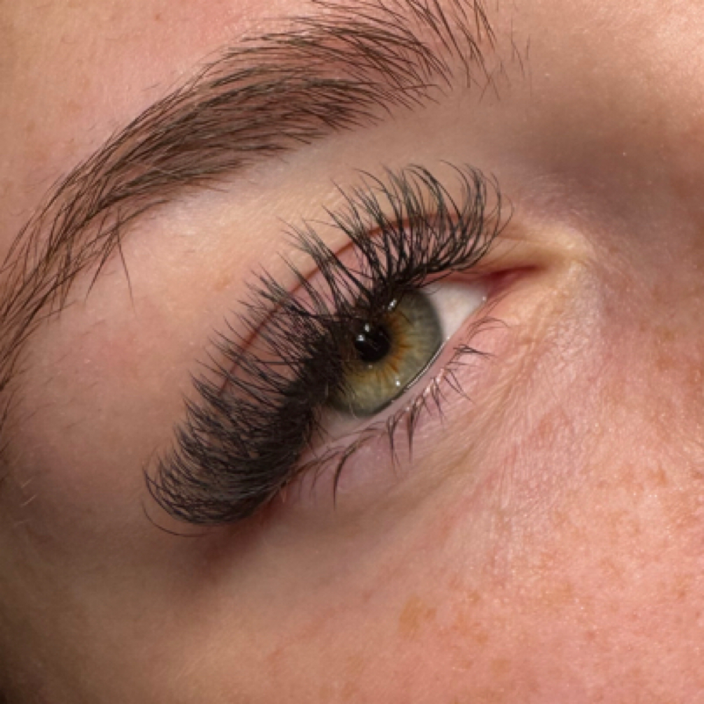 Hybrid Full Lash Set at Urban Roots Beauty Salon in Glenwood, AR