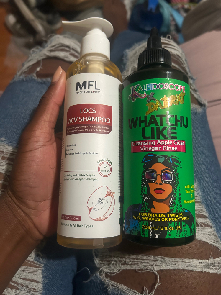 Loc Detox at Loc’d in with Ariel in Olive Branch, MS