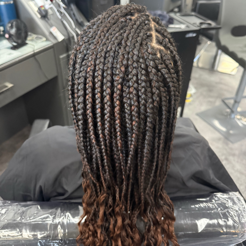 Short Big Box Braids at Nini braids at TL Design in Beaverton, OR