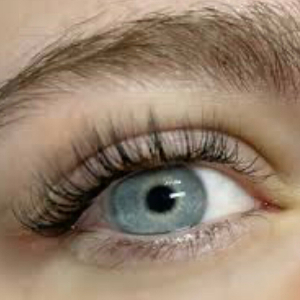 Lash Lift And Tint at Dallas Port Skin in Torrance, CA