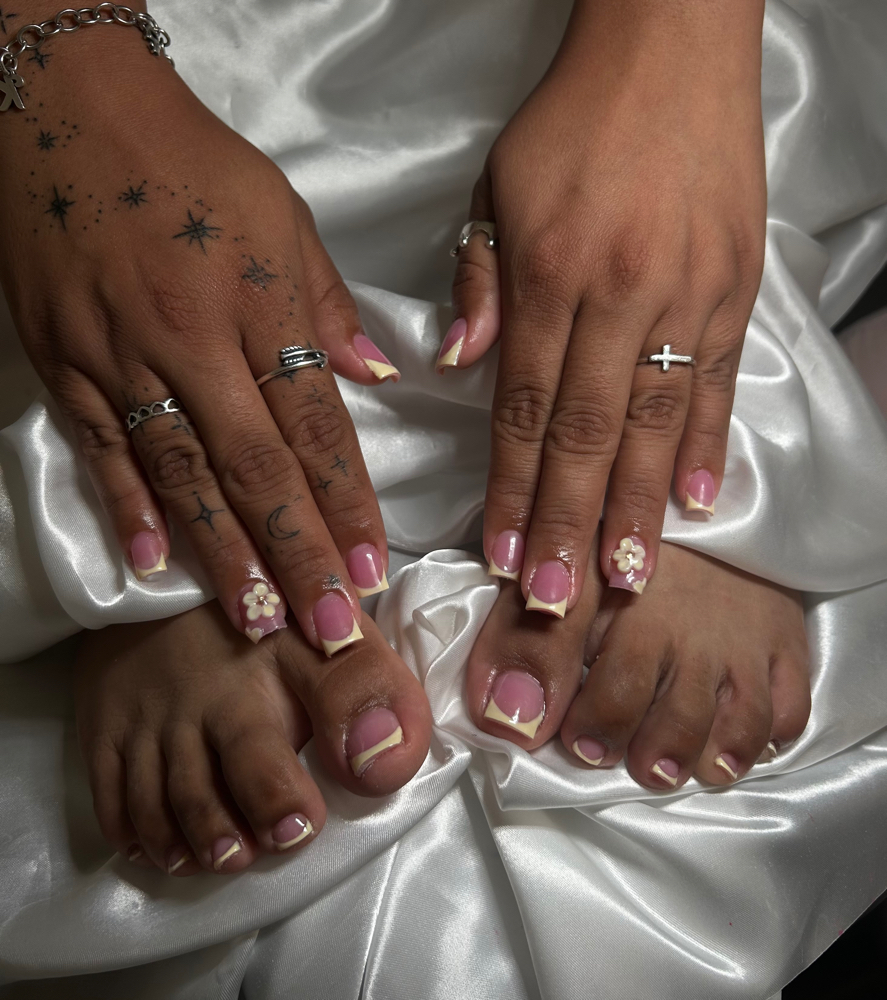 Acrylic toes
