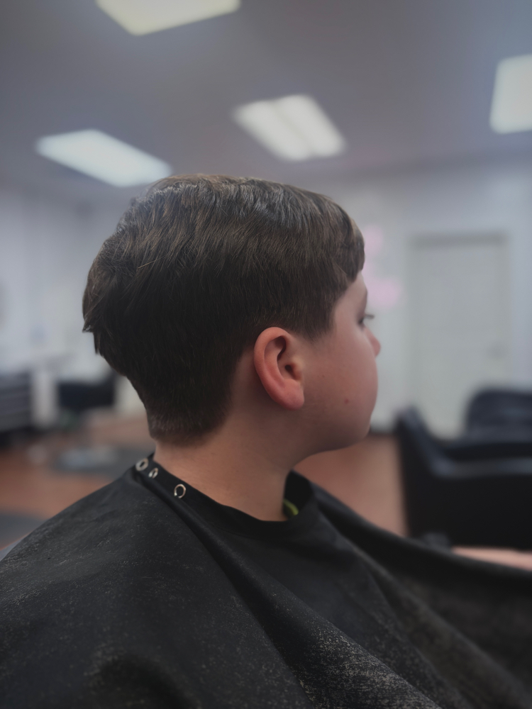 Kids Haircut at Kassidy and Bentley in Scottsboro, AL