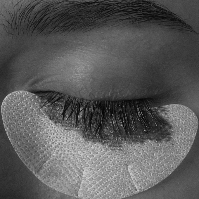 Lash Tint at LuxebyTati- Cosmetologist in Moore, OK