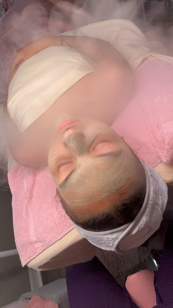 Acne Facial at Beautiful Glow By Yeimi in Tampa, FL