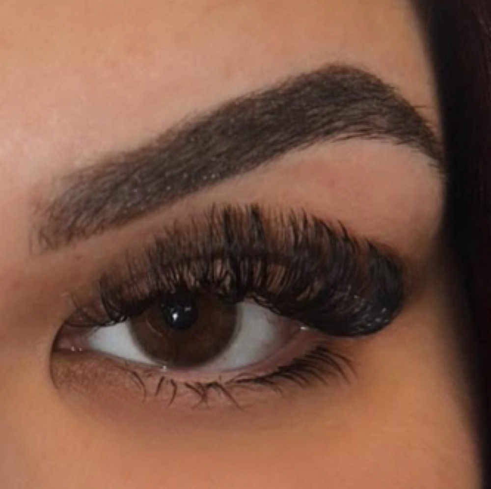 Brow Tint at Beauty X Janessa in Austintown, OH