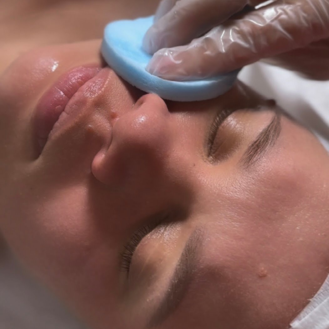 FACIAL for WOMEN at Flamingo Spa Inc in Wheeling, IL