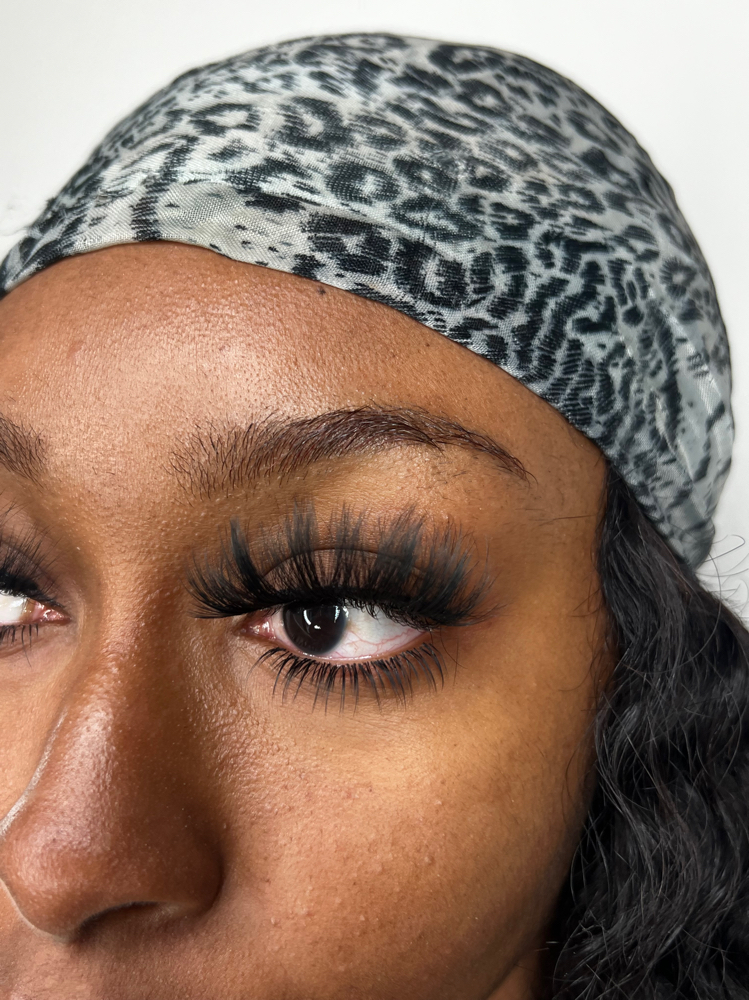 Add On: Bottoms Lashes at HER AND HER BEAUTY CO. 🌟🤍 in Houston, TX