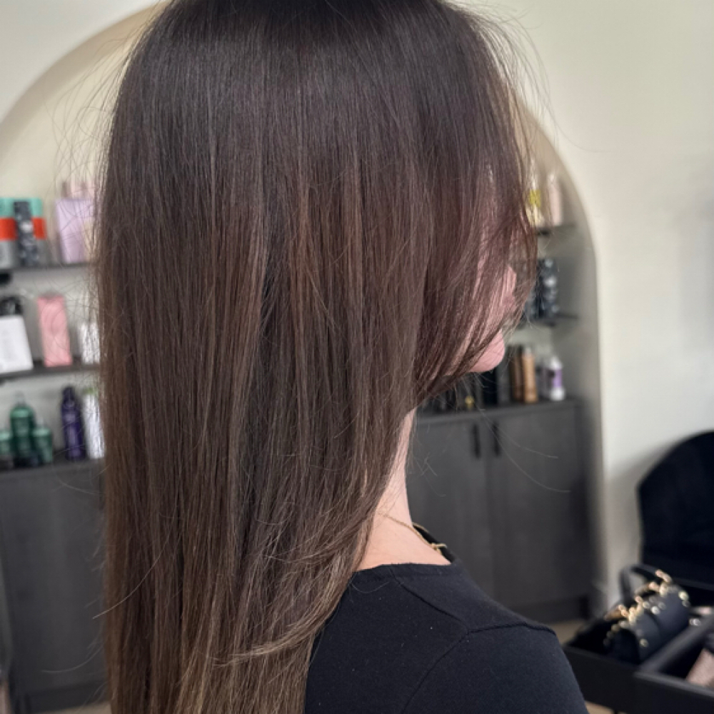 Blow Out at DC Beauty Bar in Park Ridge, IL