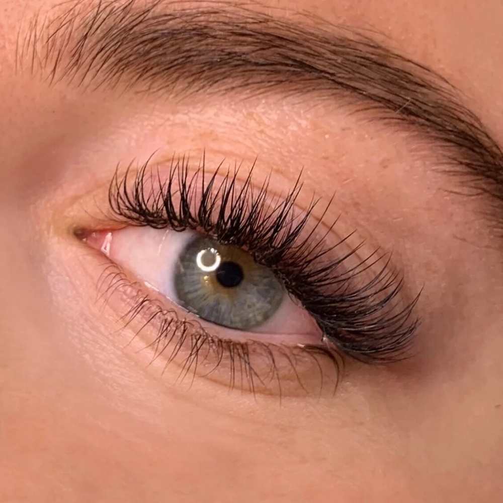 Hybrid Lash Extensions