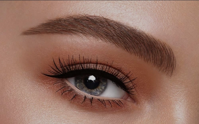 Deluxe Brow