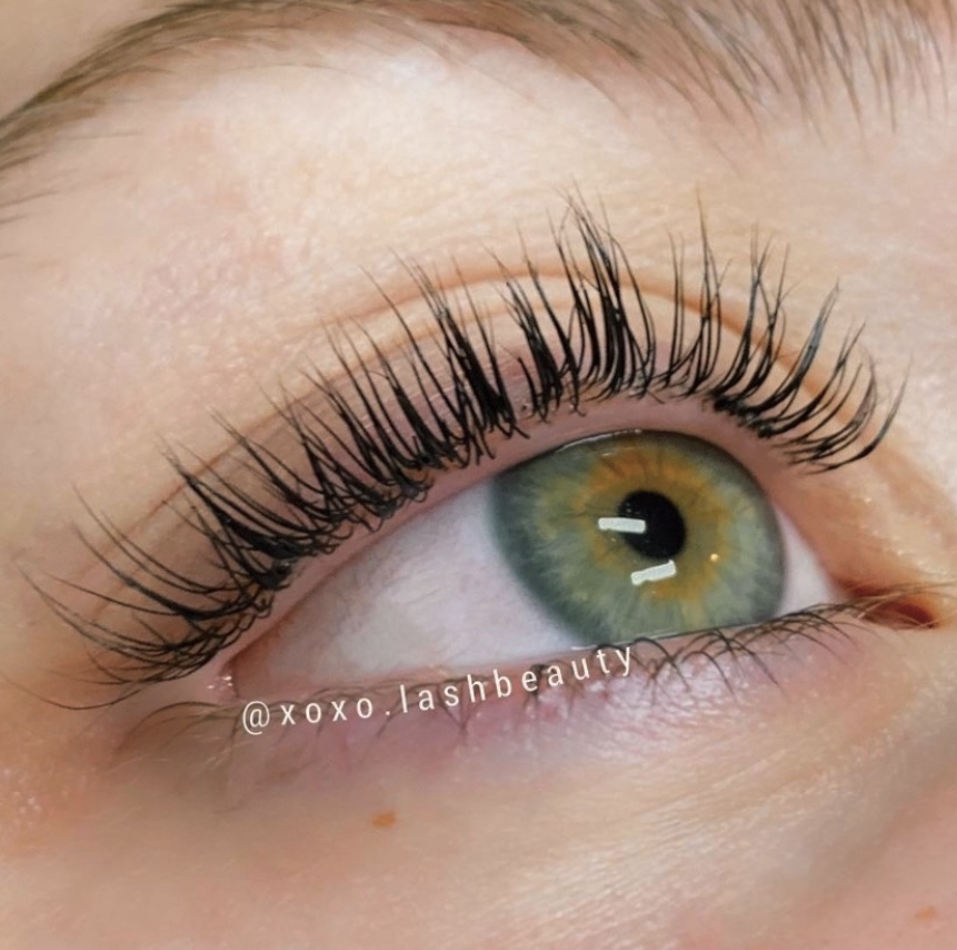 Lash lift & tint