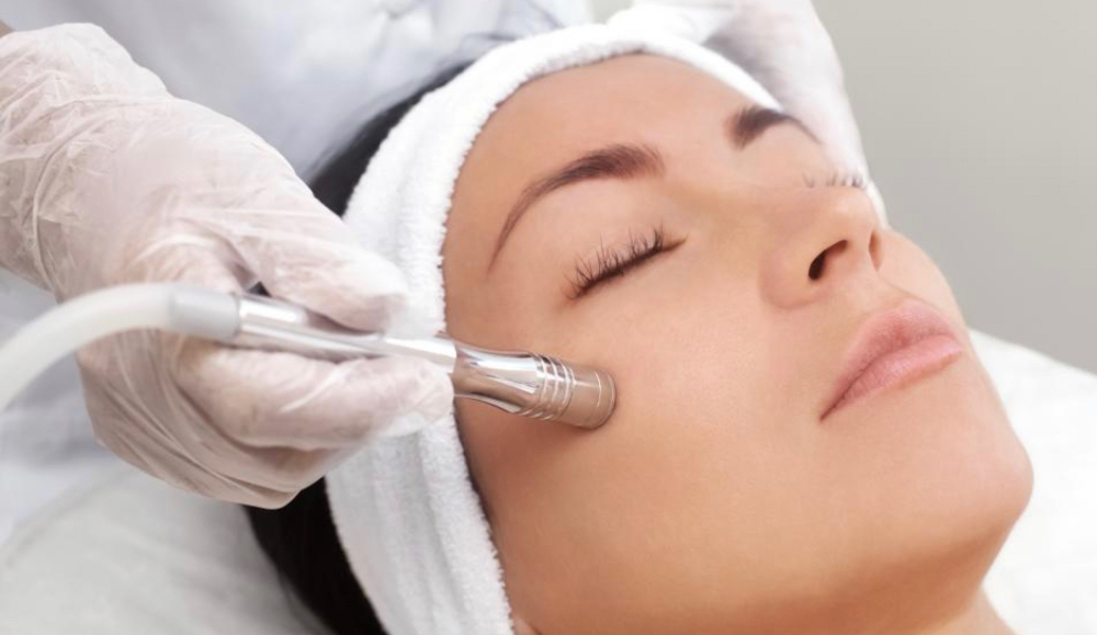 Special Microdermabrasion & LED