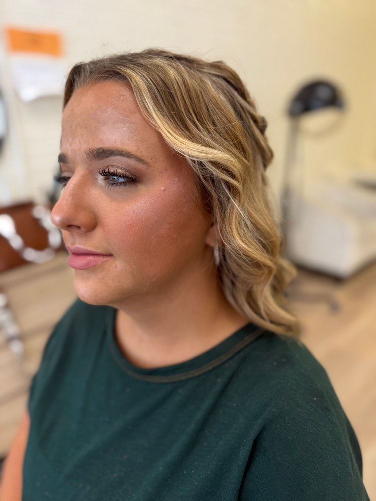 Event Makeup at Styles By Kaylee Myles in Hurricane, WV